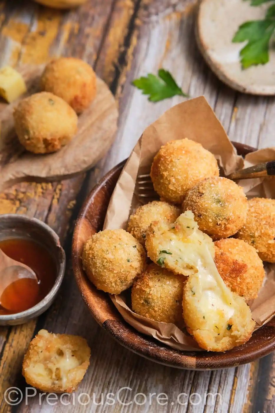 Potato Cheese Balls